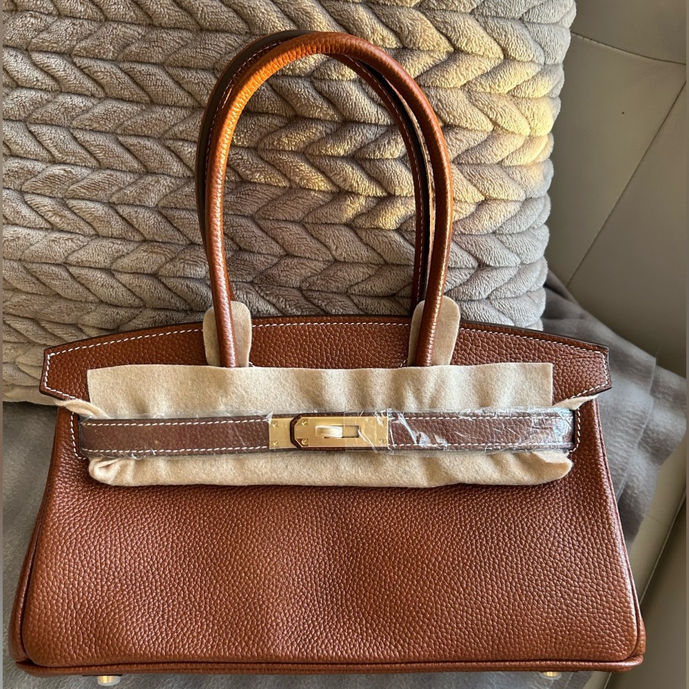 Shoulder bag